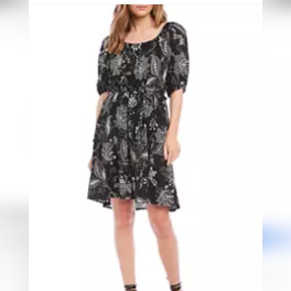 Karen Kane In Full Bloom Tiered Dress Black & White With Tie Waist Sz 2x - Picture 17 of 17